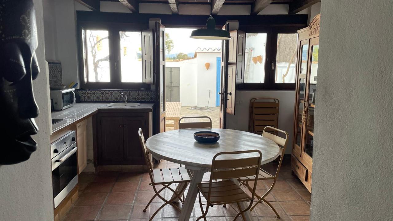 Preciosa Casa De Pueblo Con Vistas Y Patio Villa ฮิเมนา เด ลา ฟรอนเตรา ภายนอก รูปภาพ